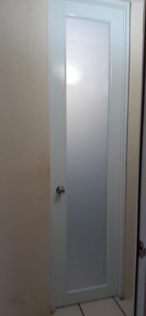 Puertas y Ventanas - High-Tech Security - Puertas