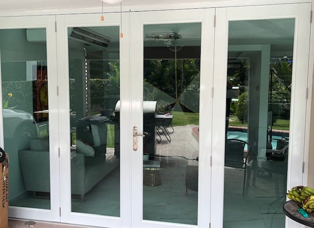 Puertas y Ventanas - High-Tech Security - Puertas