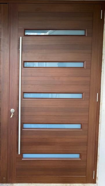 Puertas y Ventanas - High-Tech Security - Puertas