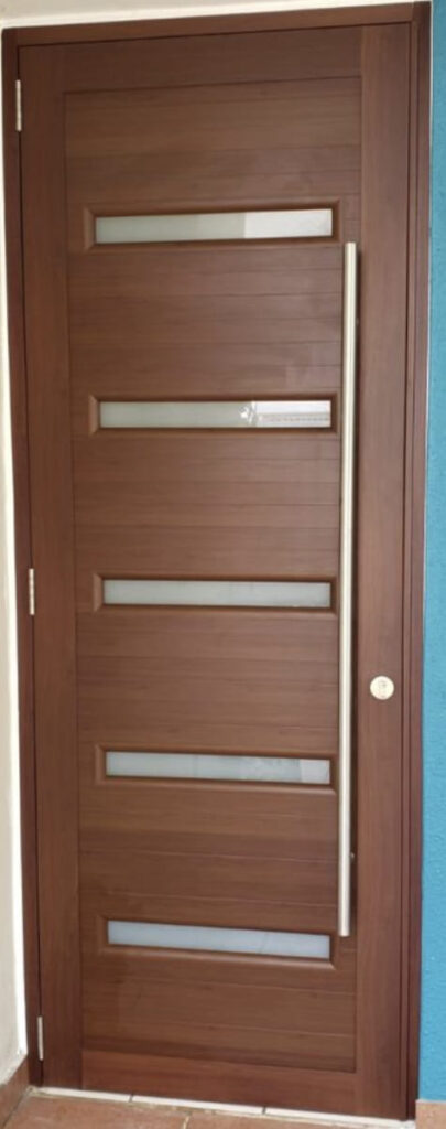 Puertas y Ventanas - High-Tech Security - Puertas