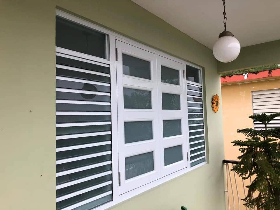 Puertas y Ventanas - High-Tech Security - Ventanas