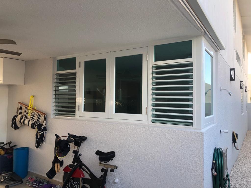 Puertas y Ventanas - High-Tech Security - Ventanas