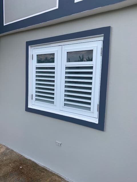 Puertas y Ventanas - High-Tech Security - Ventanas