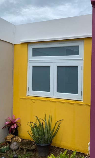 Puertas y Ventanas - High-Tech Security - Ventanas