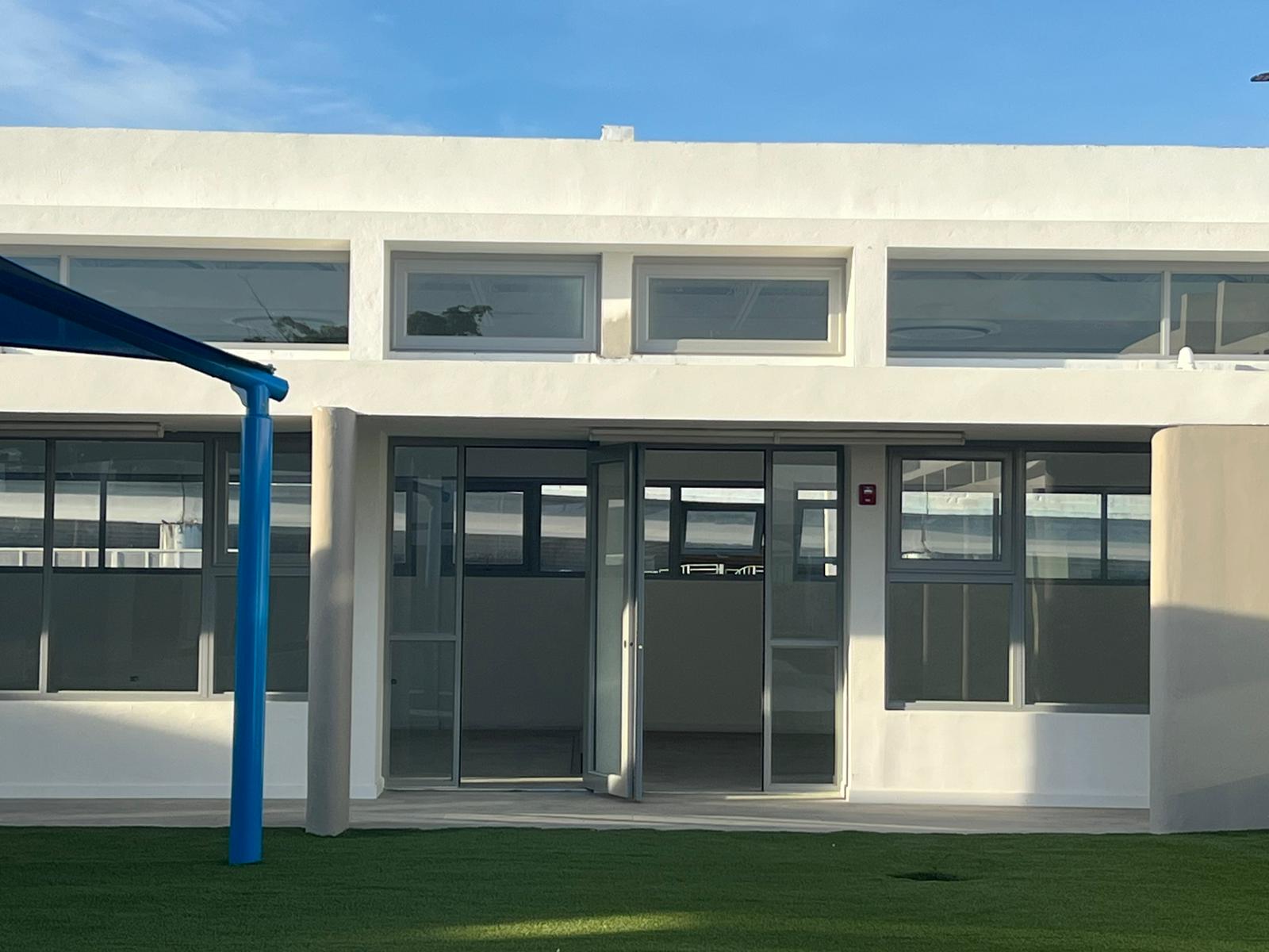 Puertas y Ventanas - High-Tech Security - Ventanas