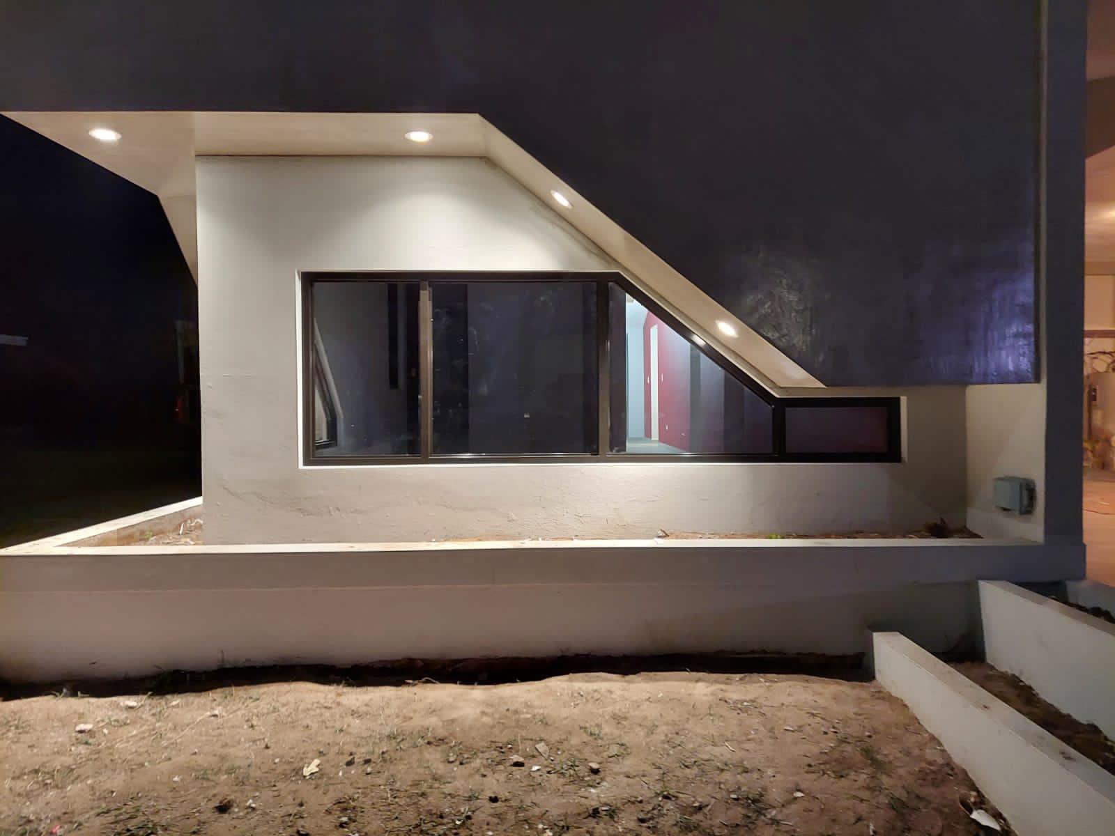 Puertas y Ventanas - High-Tech Security - Ventanas