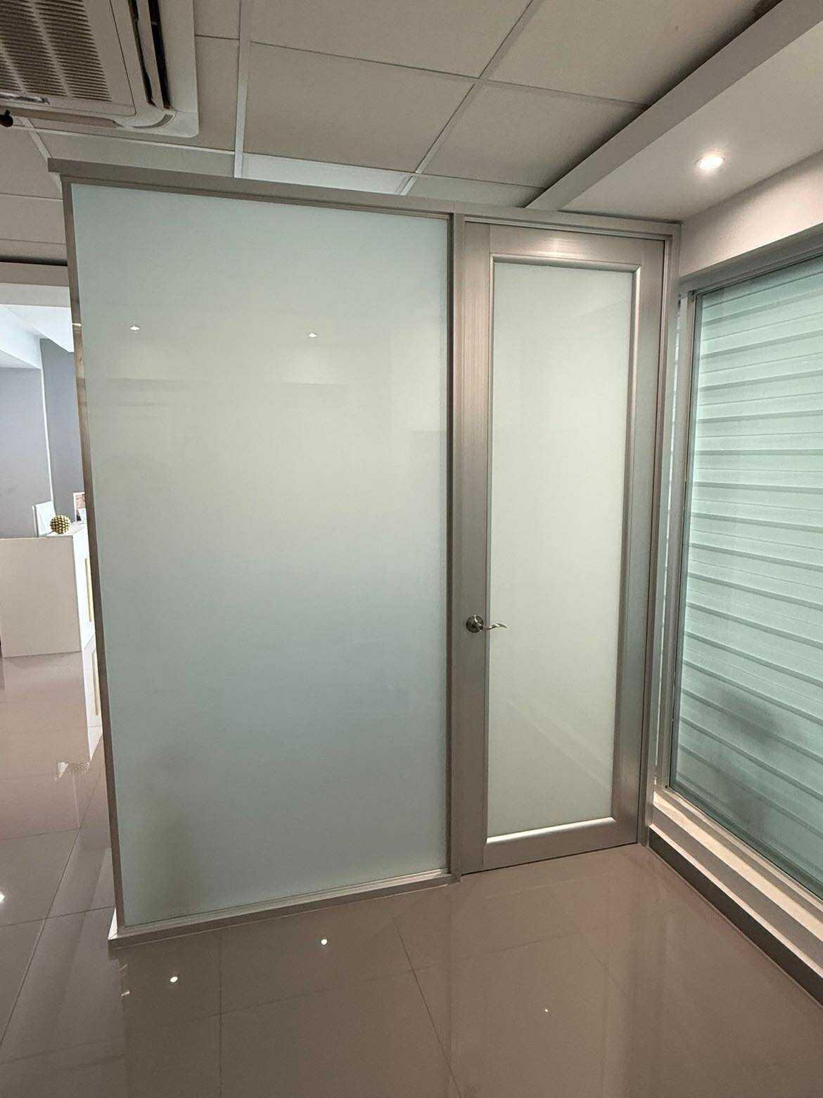 Puertas y Ventanas - High-Tech Security - Ventanas